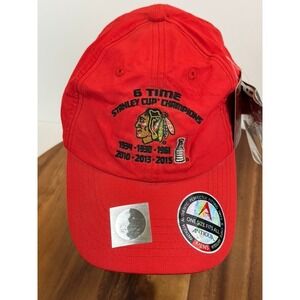 Chicago Blackhawks Hat Cap Red‎ 6 Time Stanley Cup Champions Antigua NHL New